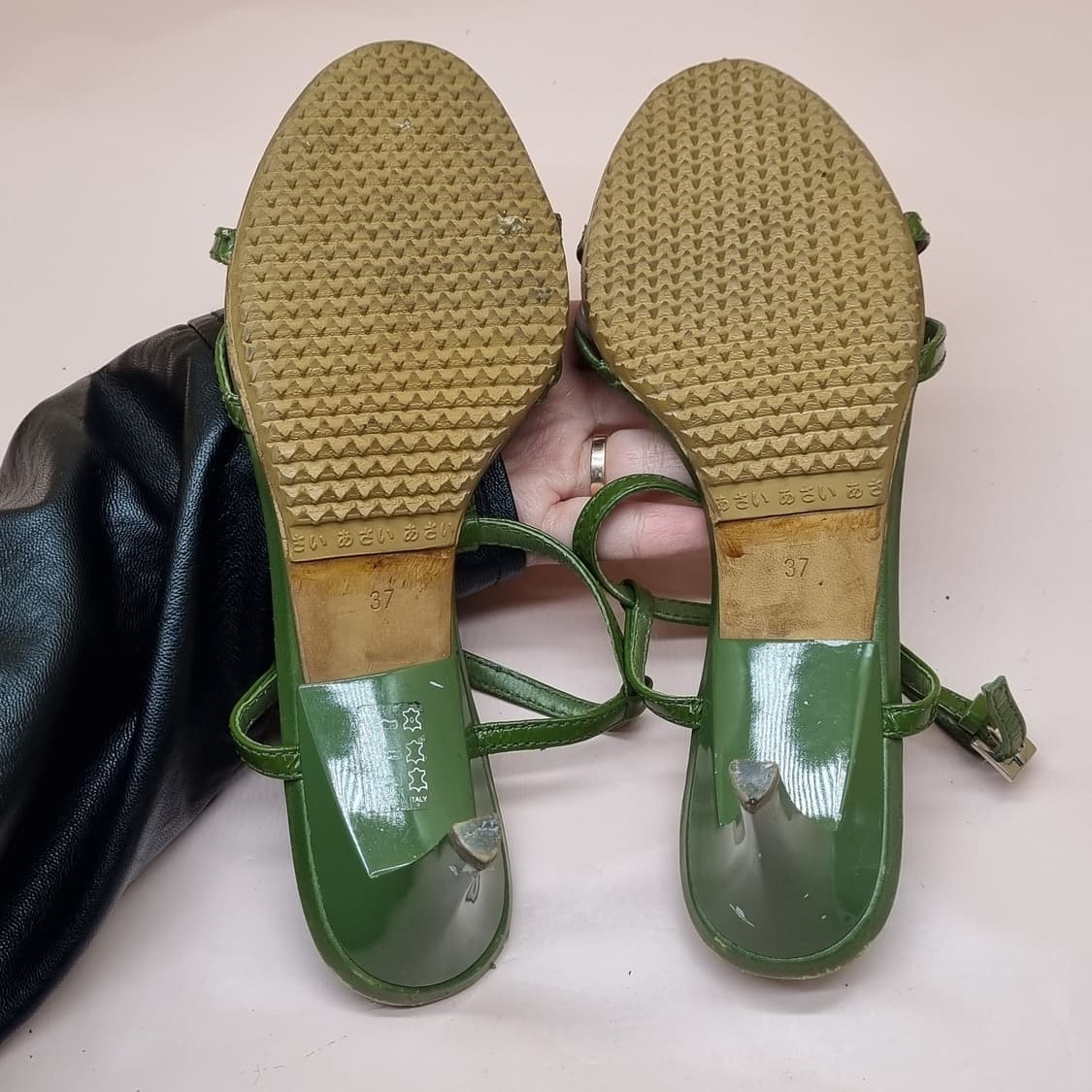 토즈 웨지샌들 37 240 굽6 상품이미지3