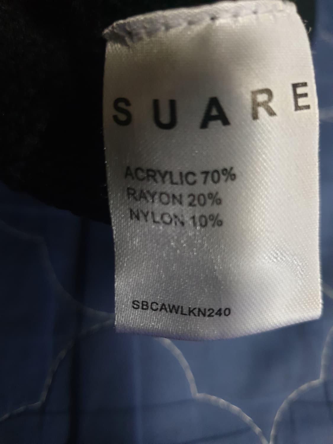 수아레 워셔블 라운드넥 케이블 니트 블랙 (M) 상품이미지4