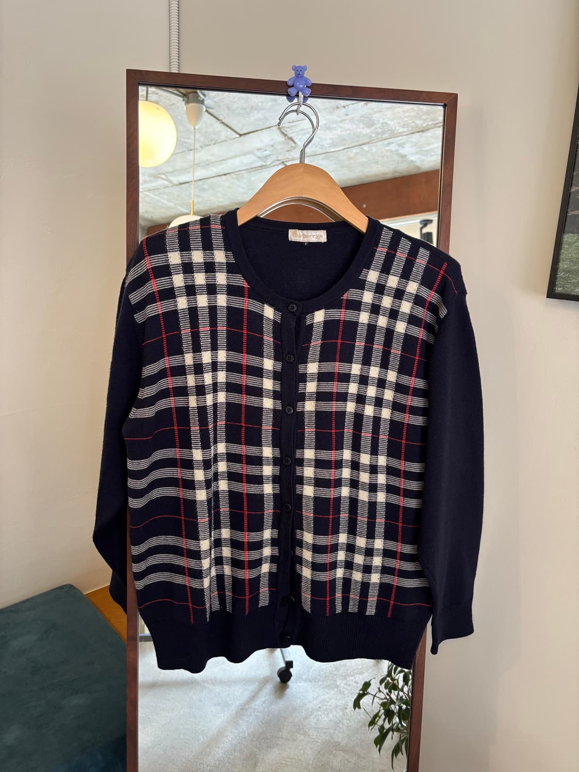 버버리 네이비 체크 가디건 상품이미지2