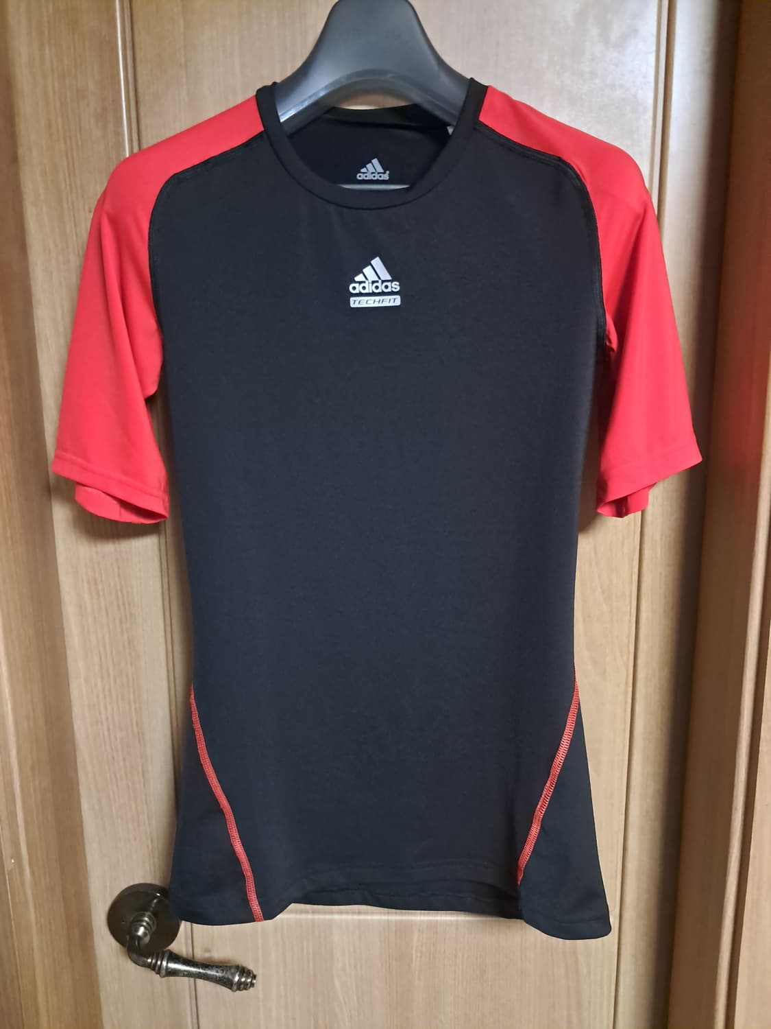 아디다스 테크핏 반팔티 여성95  상품이미지2