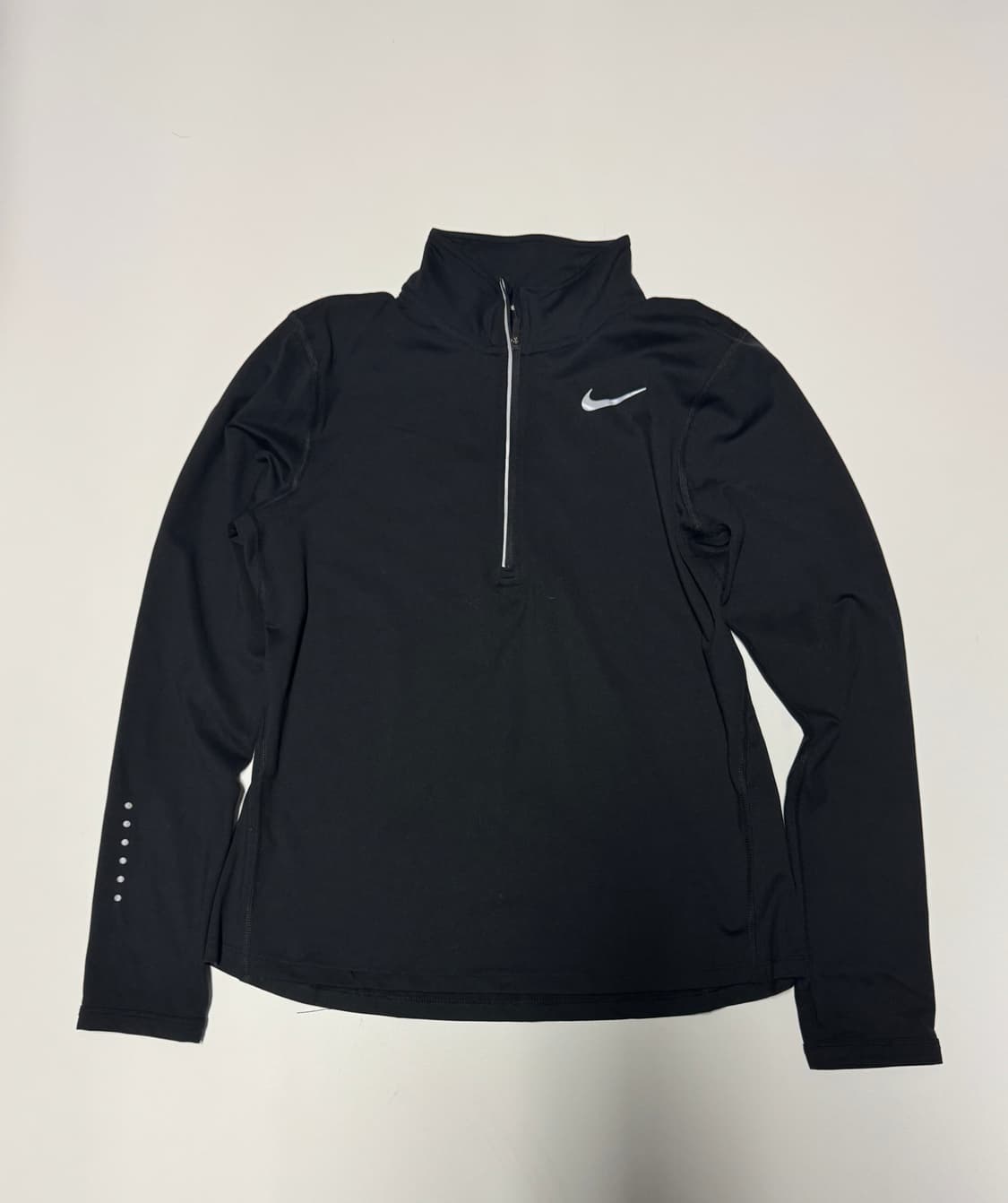 여성 나이키 러닝 드라이핏 하프집업 기능성 긴팔티 S 상품이미지1