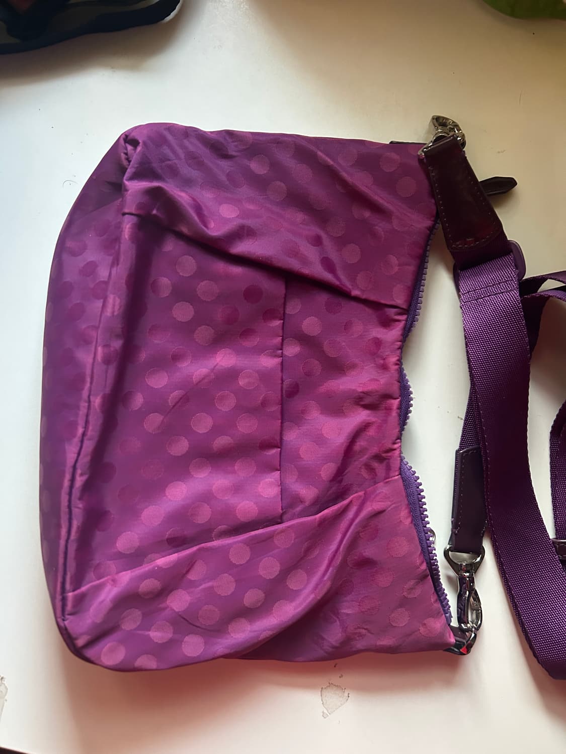 Y’saccs 땡땡이 크로스백 상품이미지5