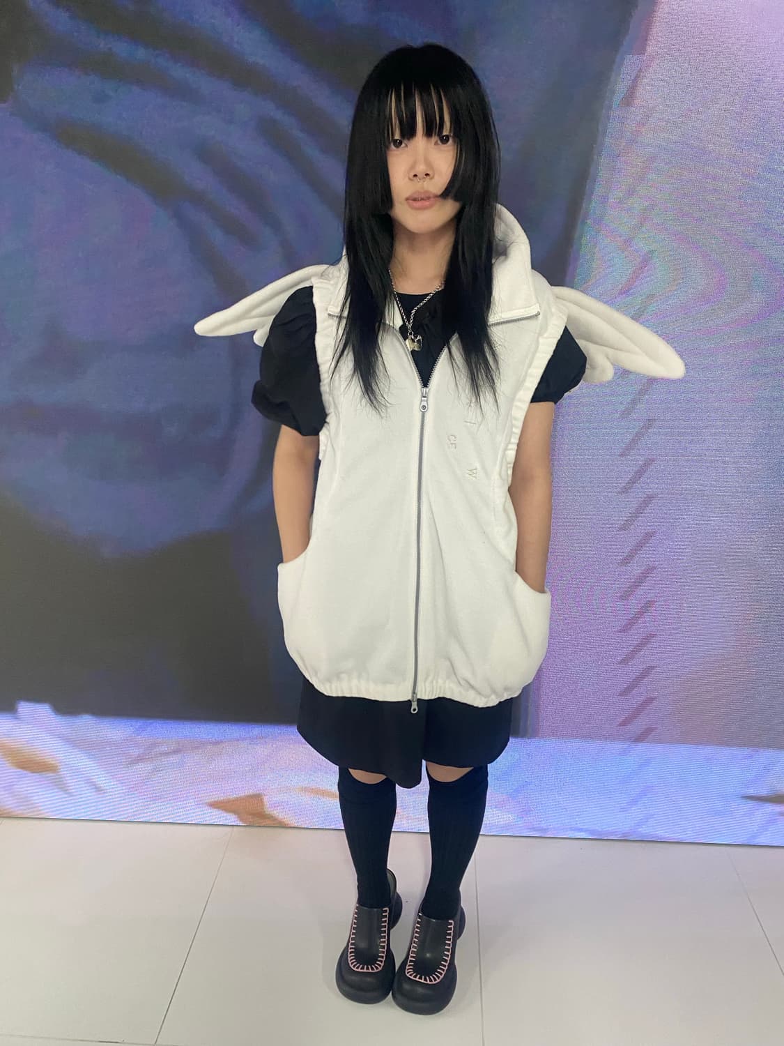 Venicew wing vest newjeans 뉴진스 상품이미지3