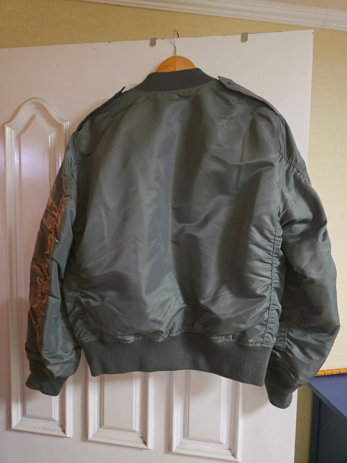 waiper L-2B 플라이트자켓 라지 판매합니다. 상품이미지3