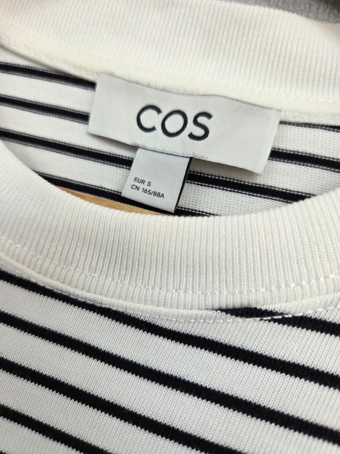 COS 여성반팔티 상품이미지5