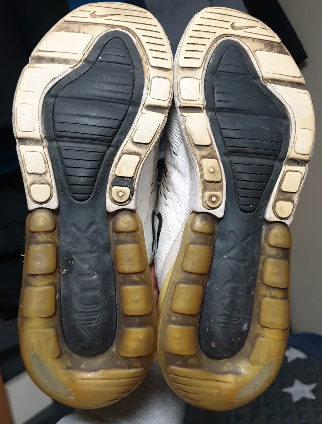 나이키 에어맥스 270 런닝화 화이트 (255) 상품이미지5