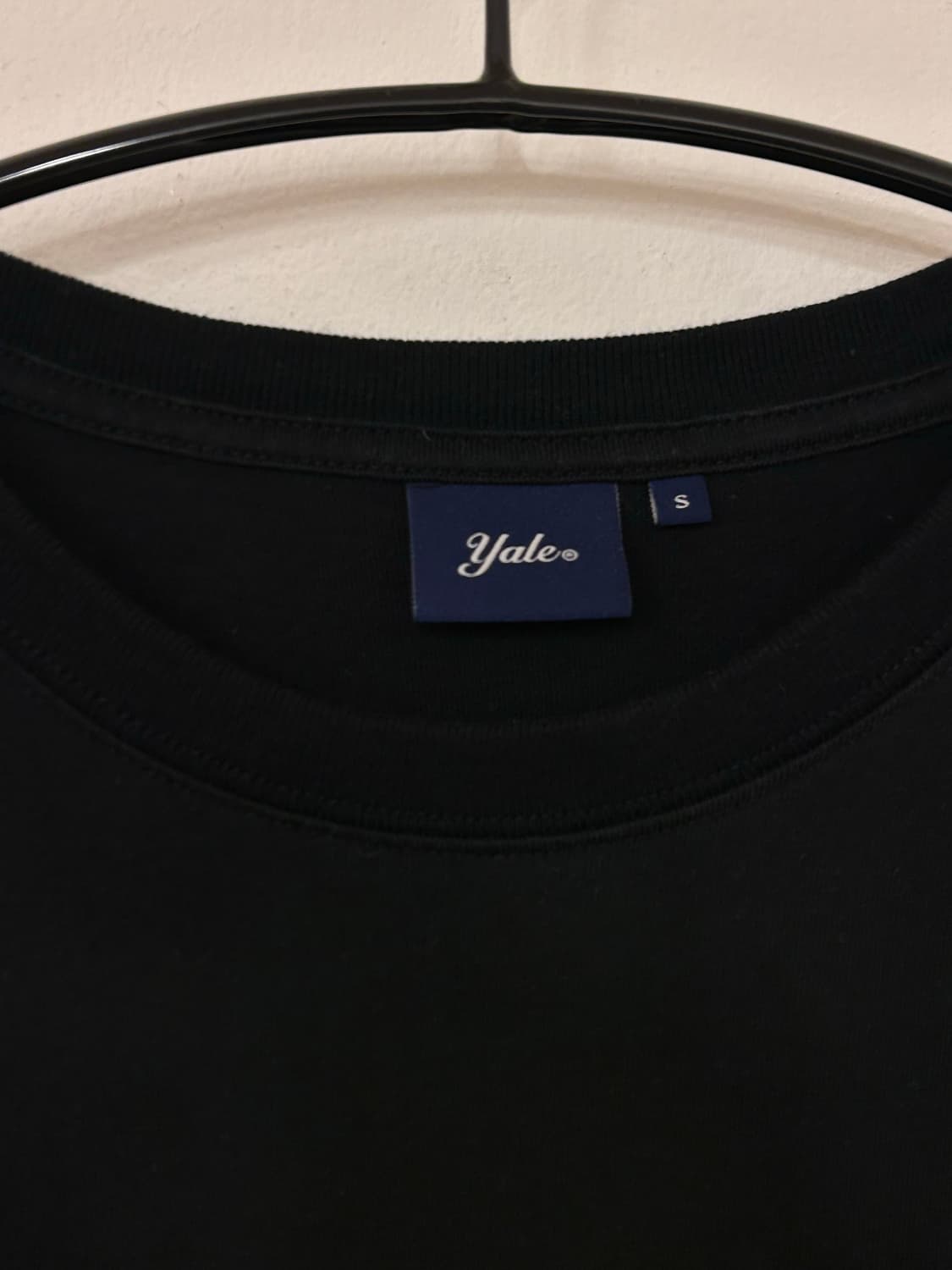 예일 EST. 1701 블랙 반팔티 S (실측 95) 상품이미지2