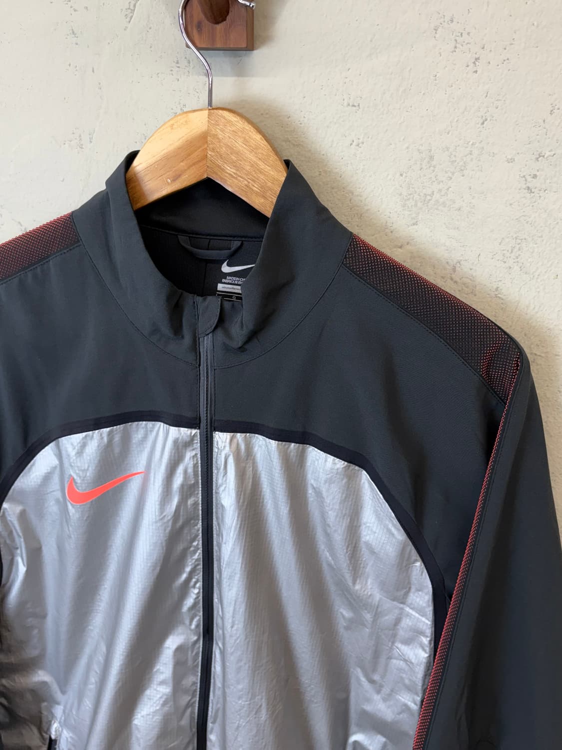 나이키 어센틱 풋볼 바람막이 상품이미지5