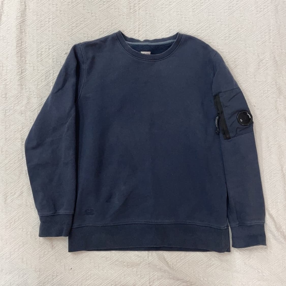 [100] cp컴퍼니 기모 와펜 맨투맨 상품이미지1