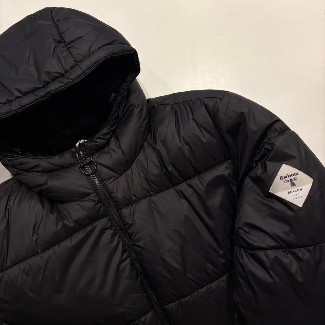 [M] 바버 비콘 구스 다운 리버시블 블랙 체크 후드 패딩 자켓 C58 상품이미지5