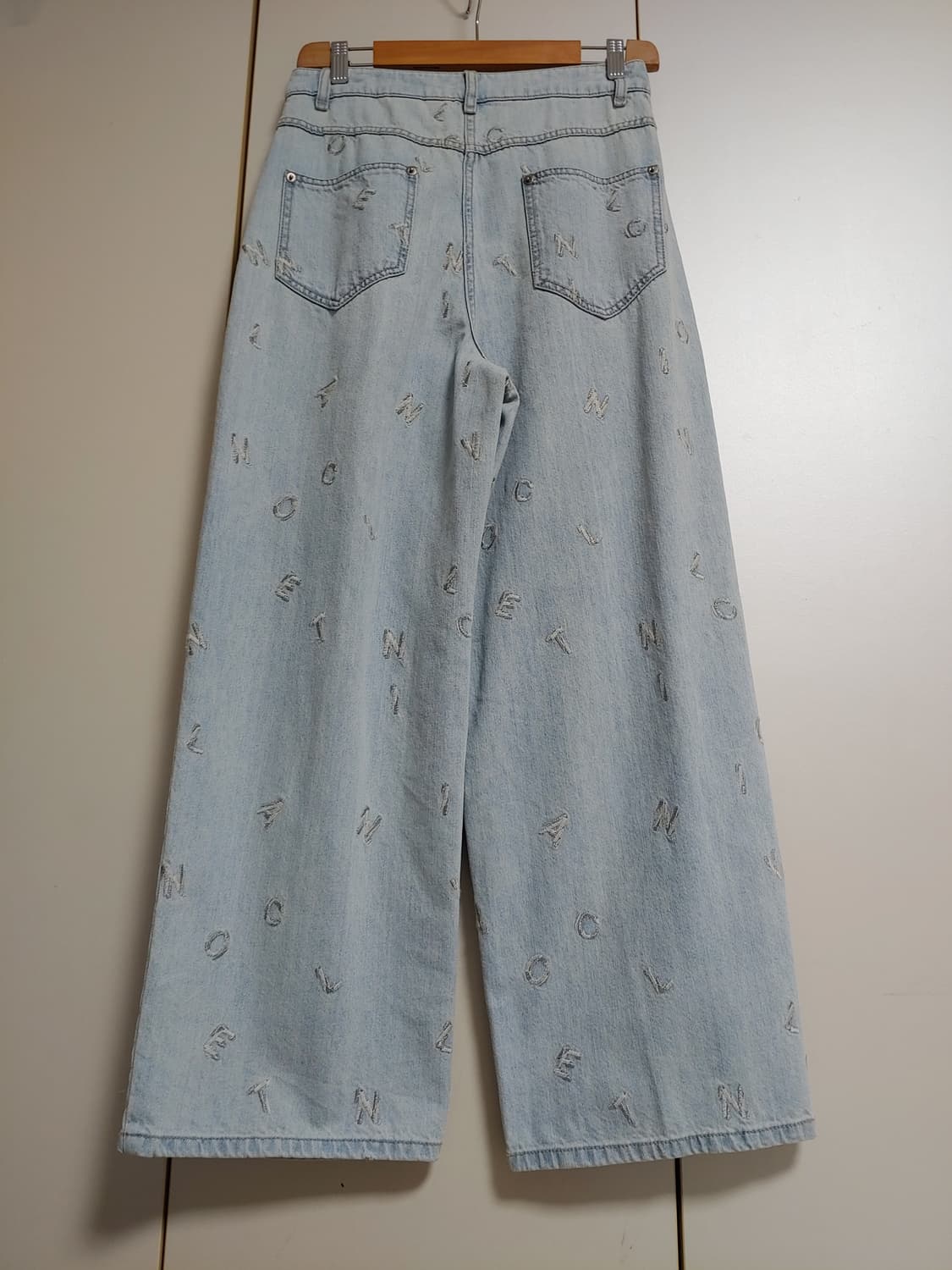 랑방 595000원 자수로고 와이드데님 패츠 상품이미지7