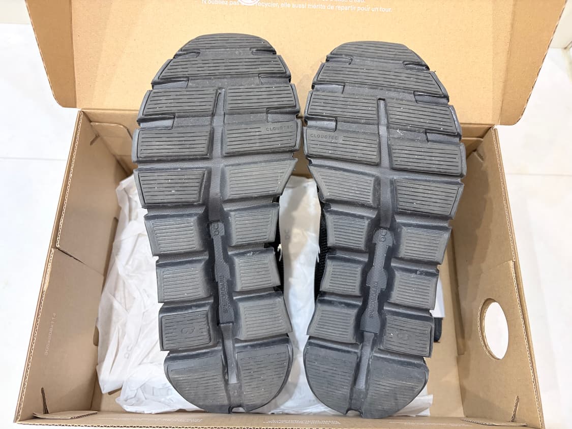 온러닝 러닝화 클라우드6 블랙 5.5사이즈  상품이미지6