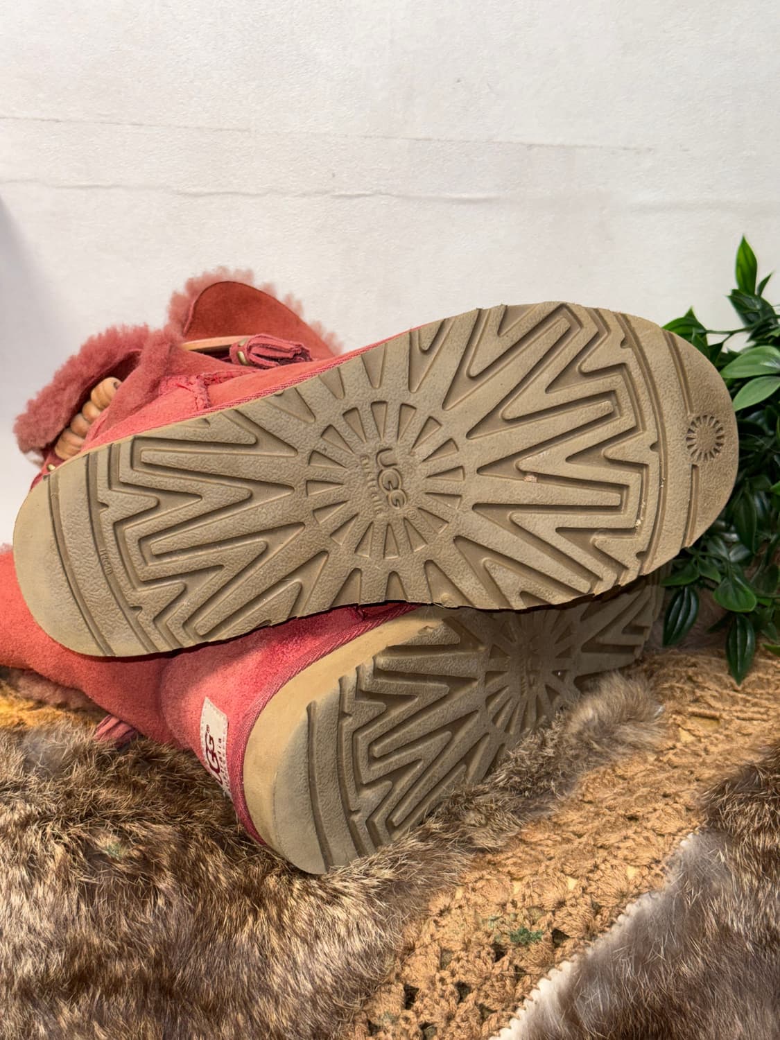 UGG Australia Bailey Charms suede boots  상품이미지9