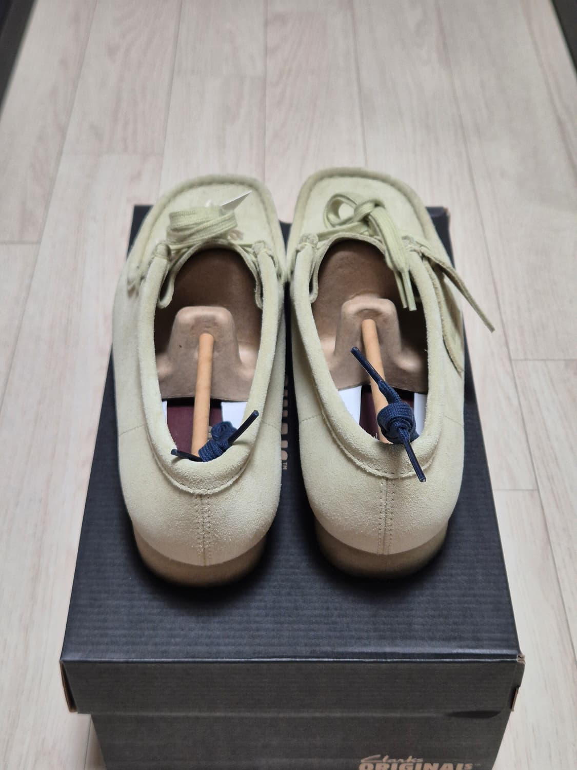 클락스 왈라비 메이플 스웨이드 270 로우 상품이미지8