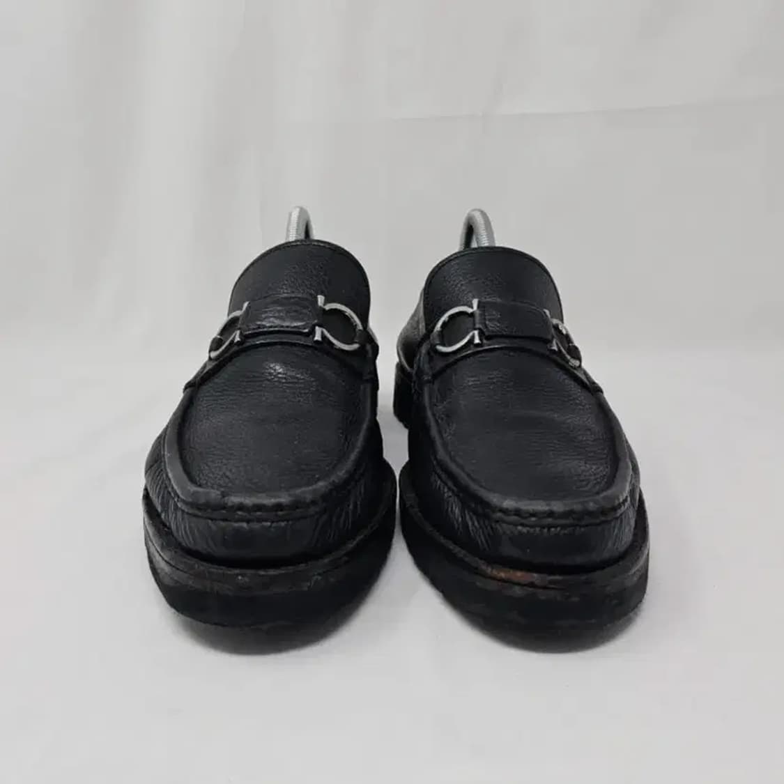 페라가모 간치니 블랙 로퍼 7.5 (260mm) 상품이미지6