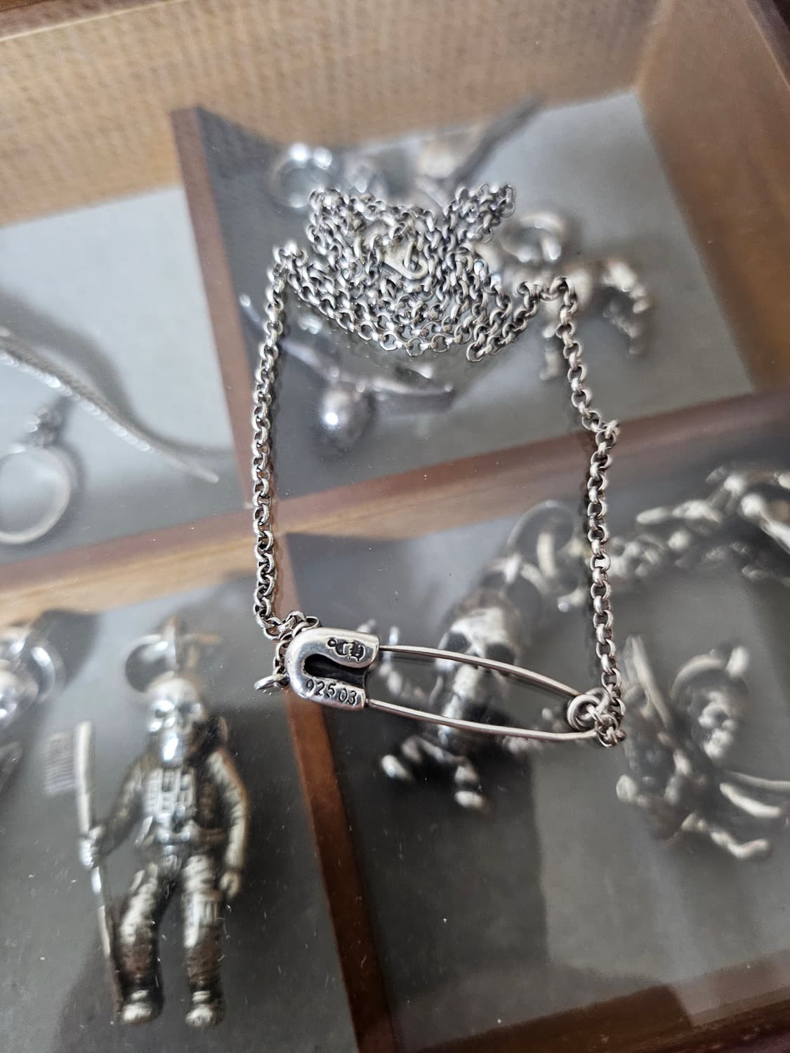 크롬하츠 세이프티핀 1p다이아 + 20인치 롤체인 상품이미지2