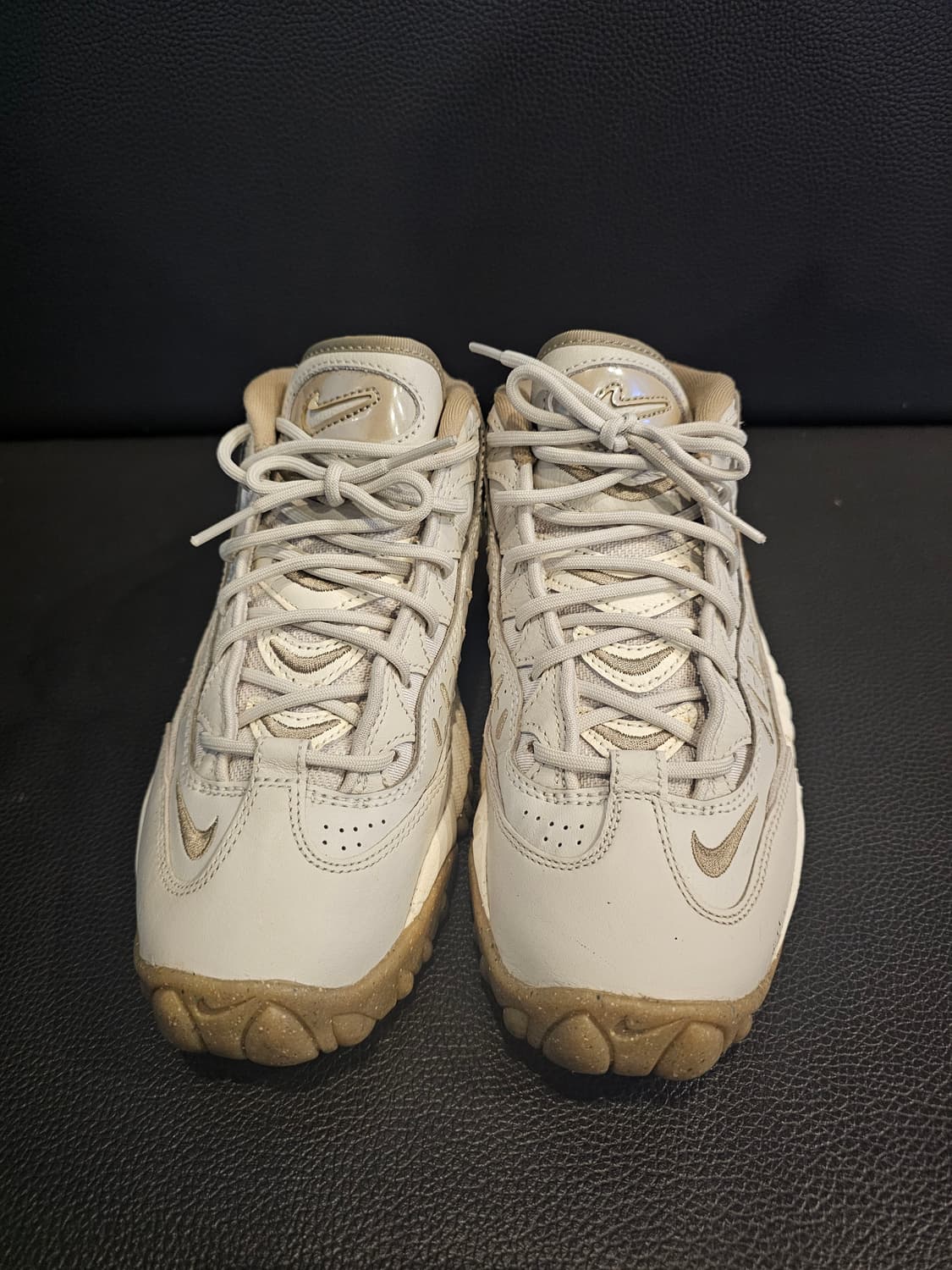 나이키 에어 어드저스트 상품이미지3