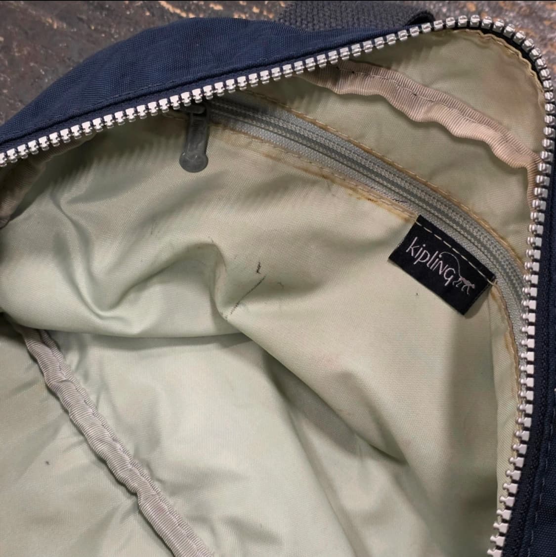 키플링 크로스백 상품이미지8