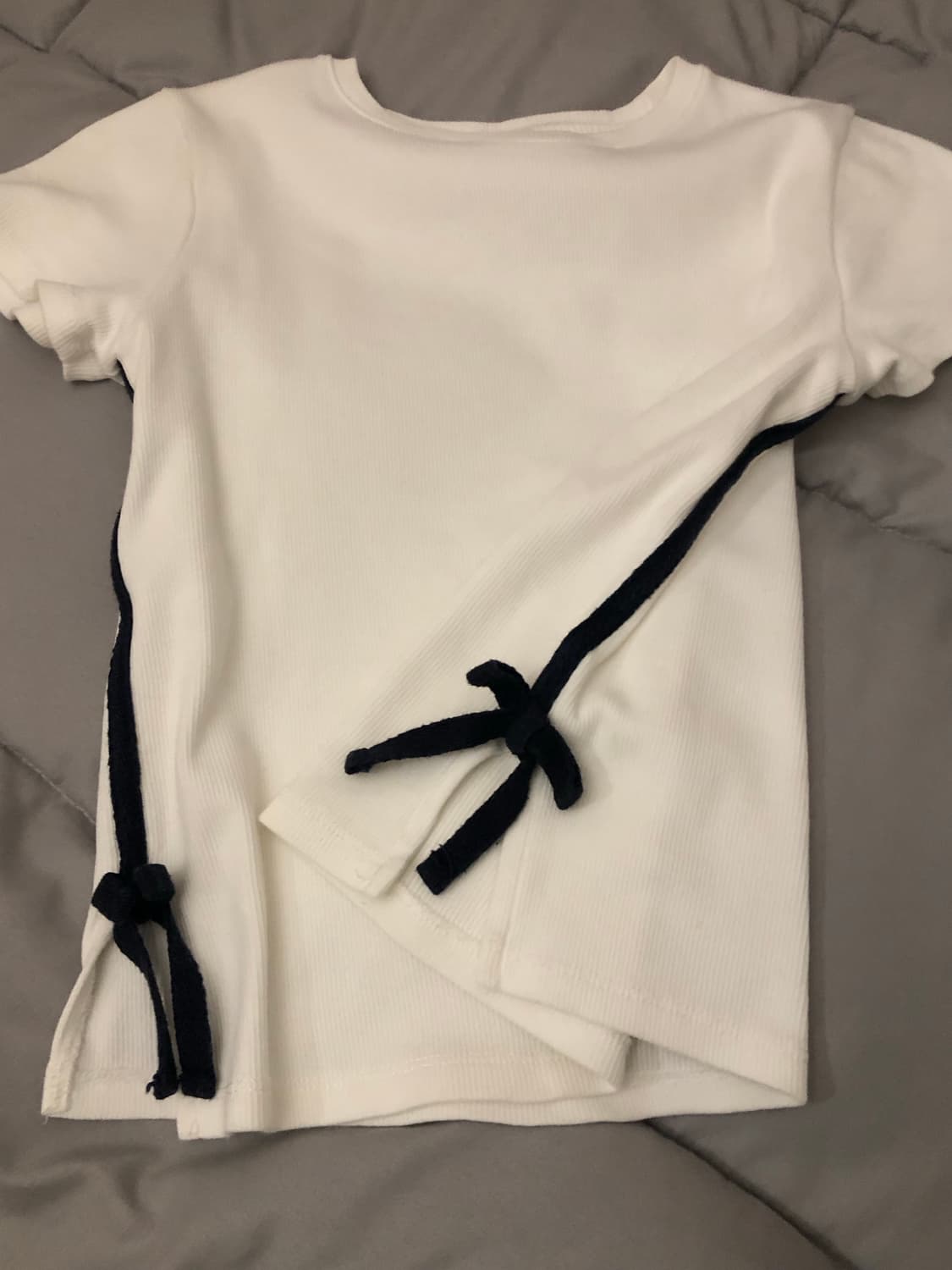 자라 사이드 리본 반팔티 화이트(네이비) 상품이미지1