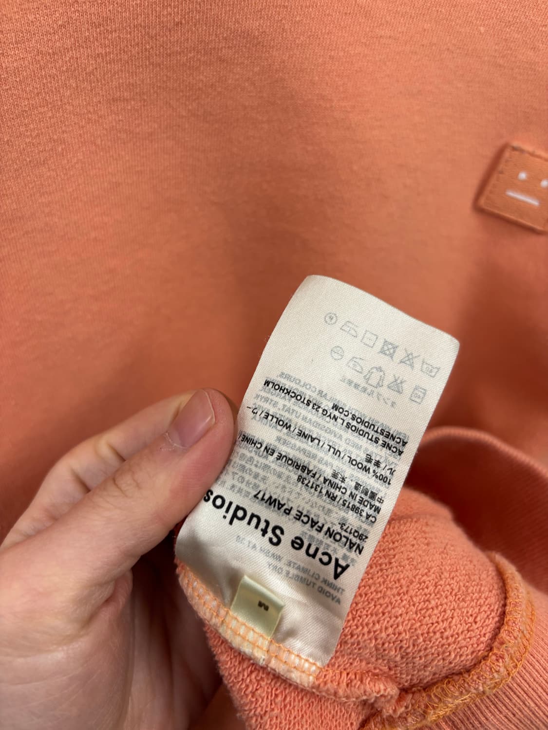 아크네스튜디오 페이스로고 맨투맨 상품이미지5