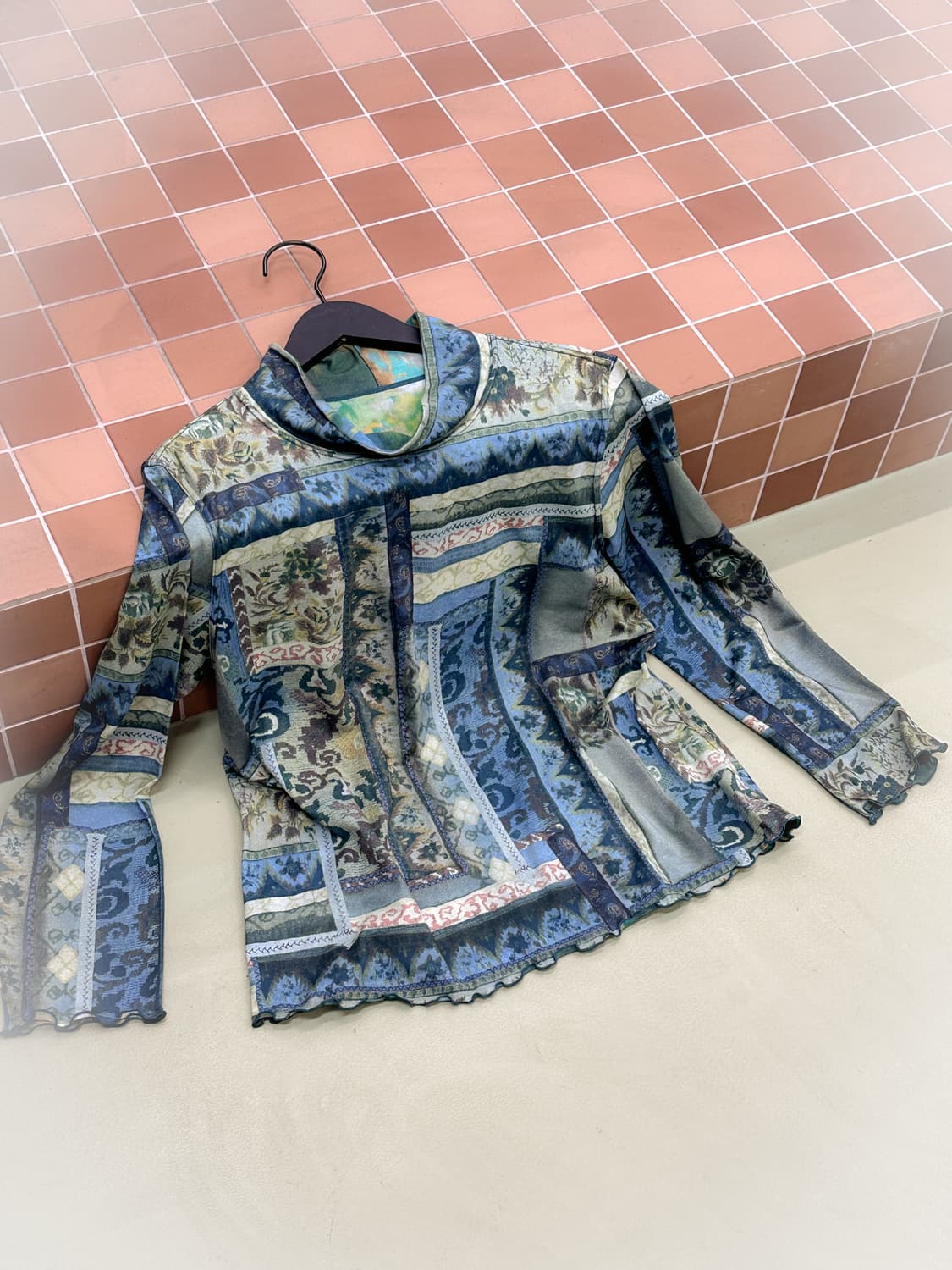 green vintage printed top 상품이미지1