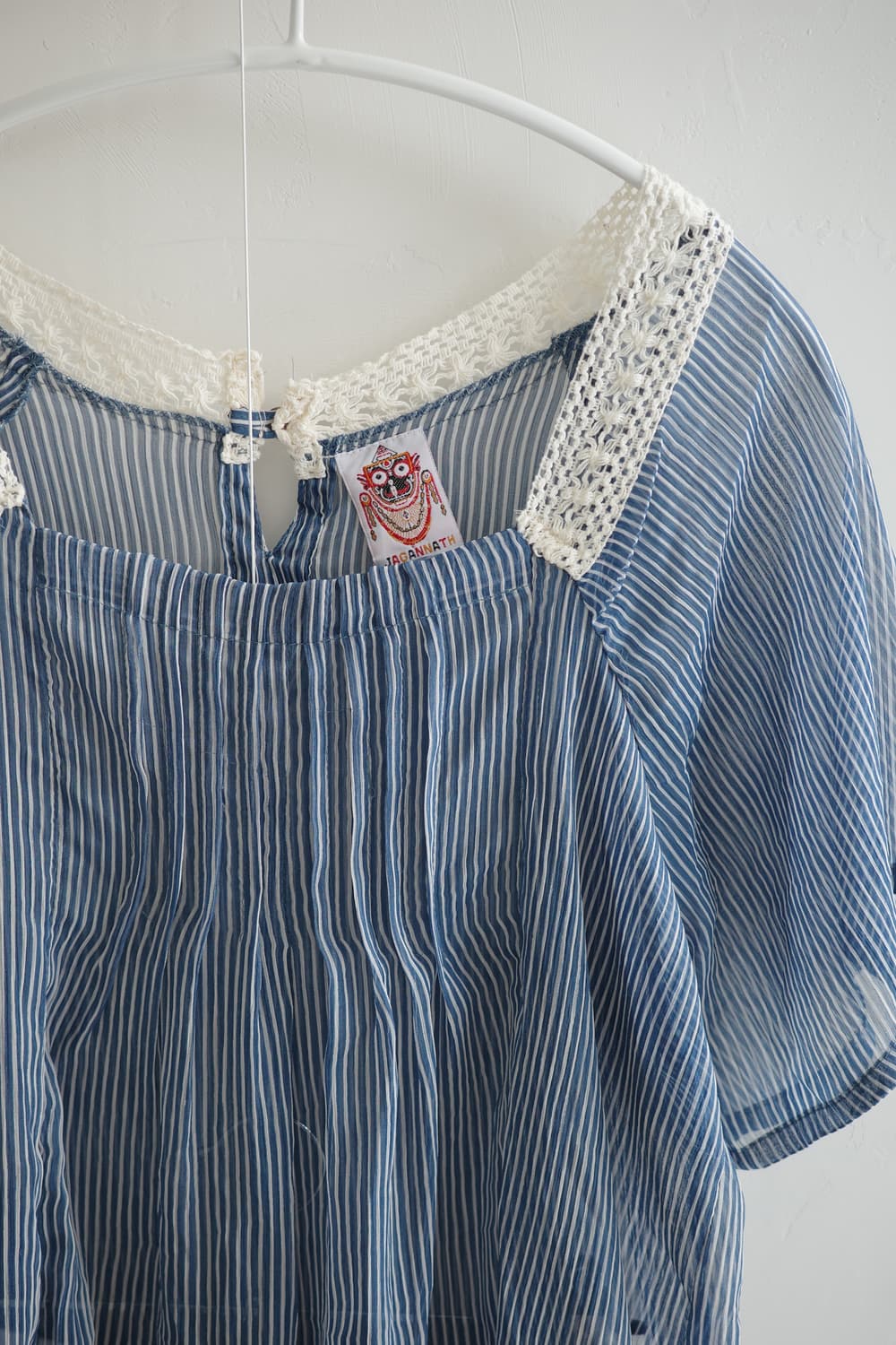 Romantic crochet blue striped blouse 상품이미지2