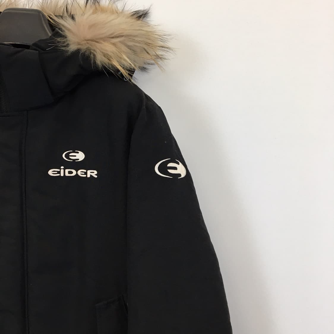 아이더 스투키 구스다운패딩 L  상품이미지3