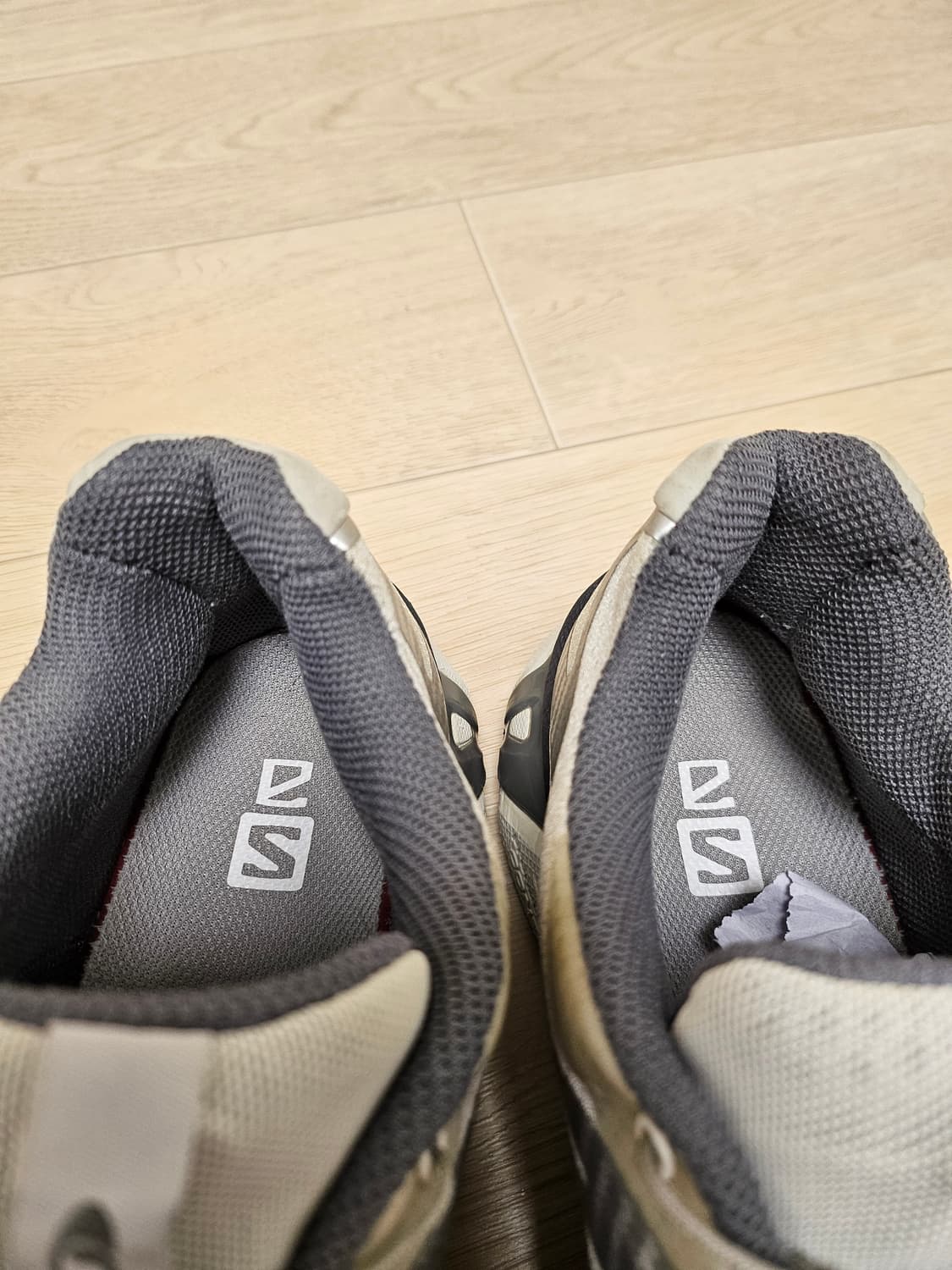 살로몬 XT-4 ADV 실버 메탈릭 X 265(상태최상) 상품이미지7