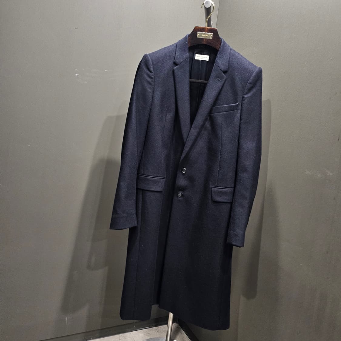 드리스반노튼 체스터필드 스티치 코트 상품이미지1