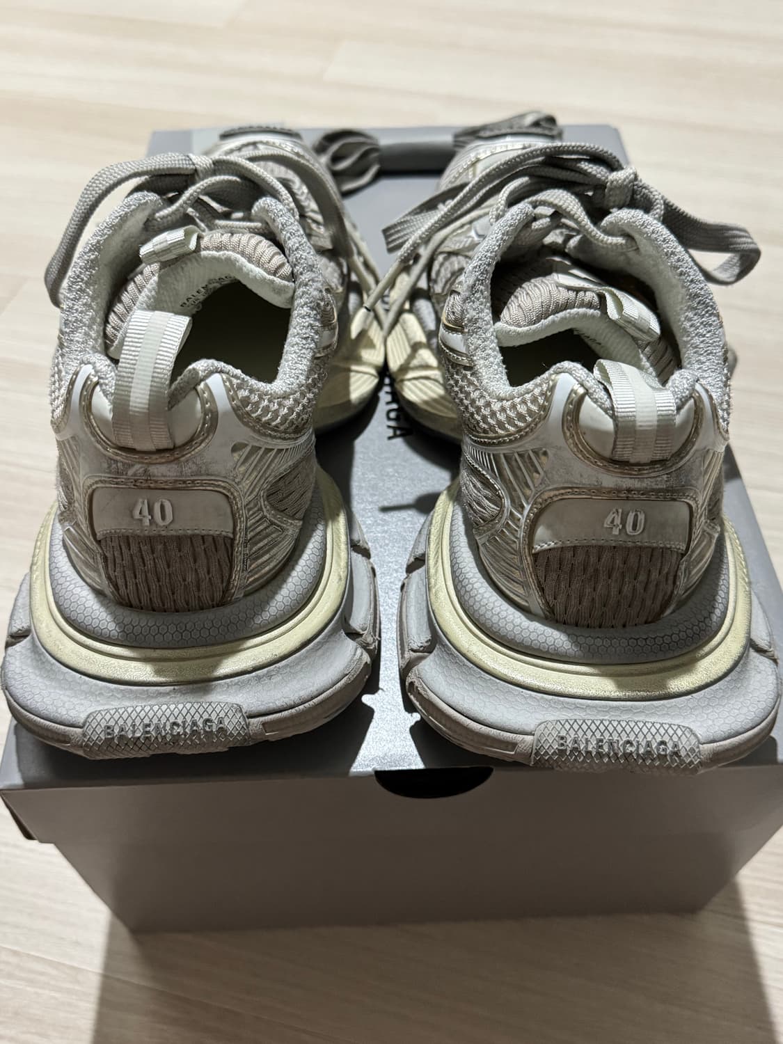 [40] 발렌시아가 3XL 에그쉘 상품이미지7