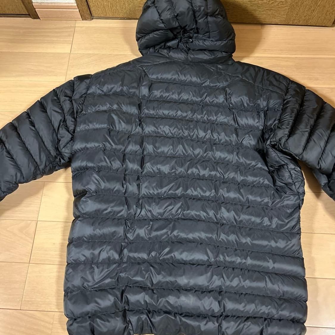 (xl) 아크테릭스 세륨 후디 블랙 다운자켓 상품이미지3