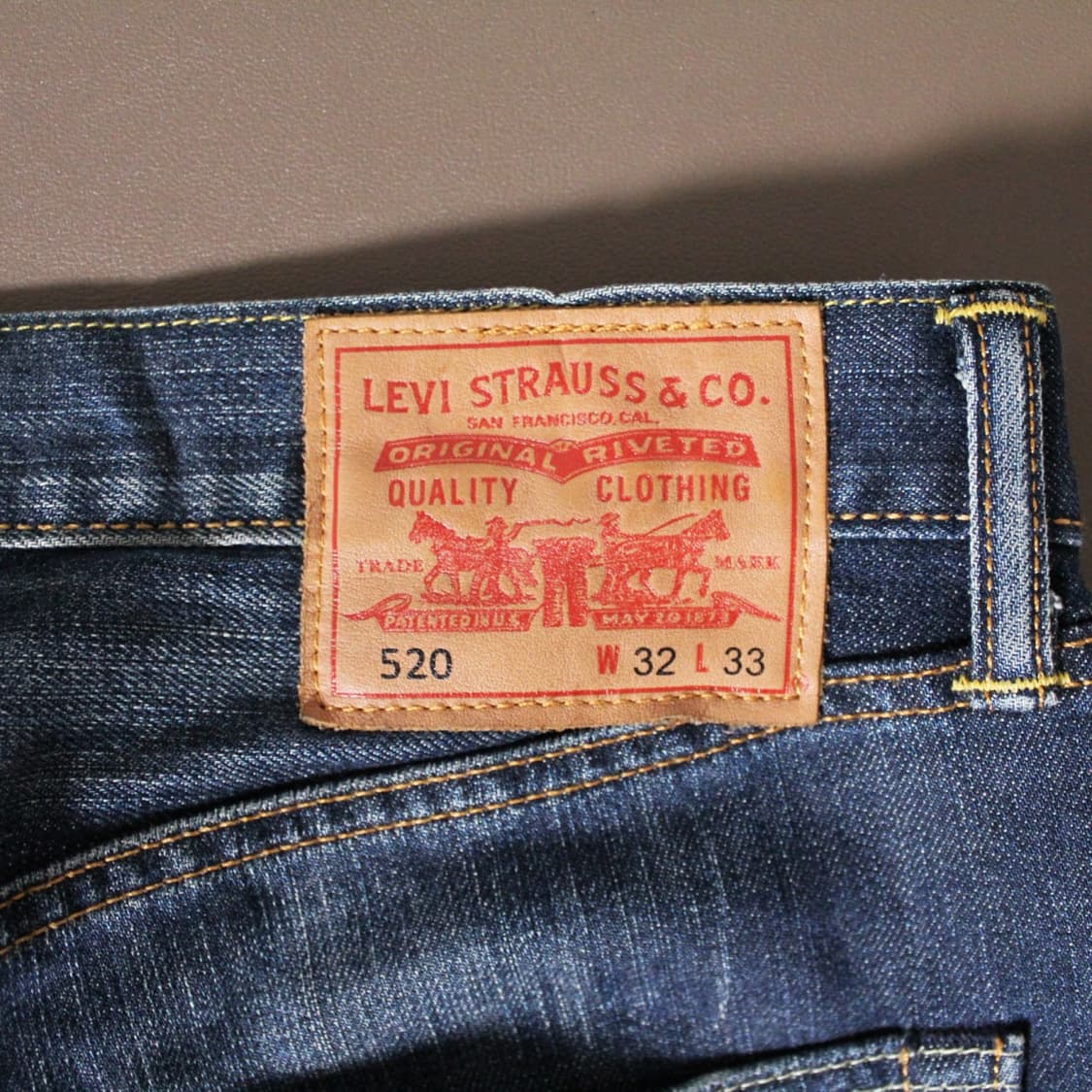 00's Levi’s 리바이스 520 빈티지 워싱 데님 팬츠 상품이미지4