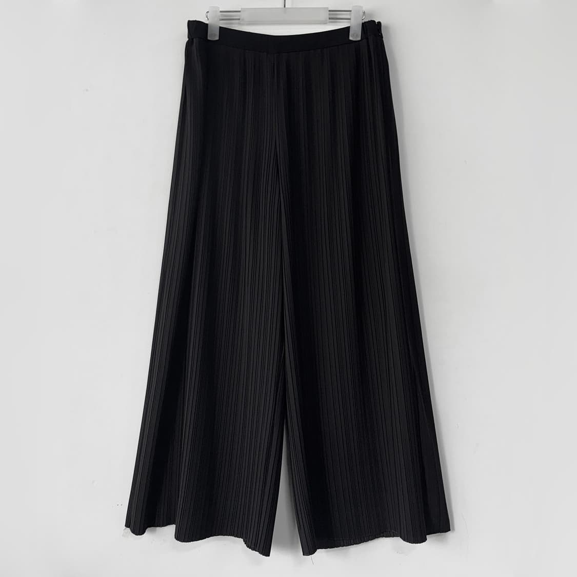 르베이지 플리츠 와이드 팬츠 상품이미지1