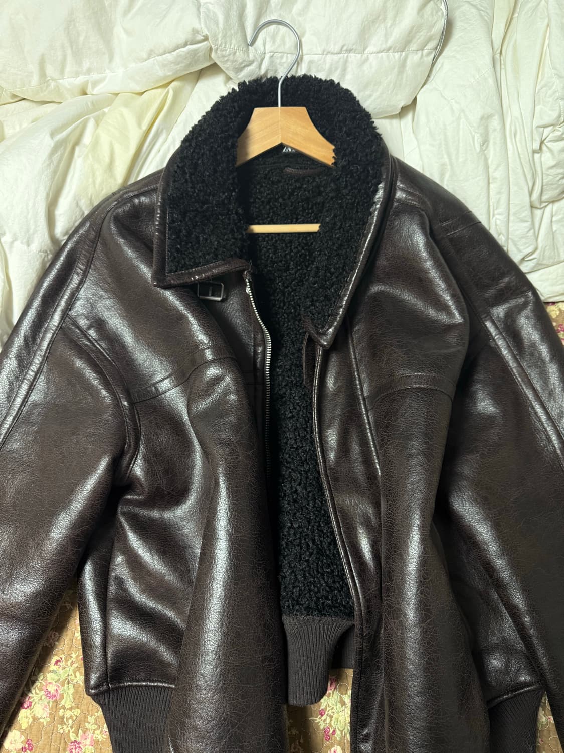 자라 무스탕 xl 상품이미지1