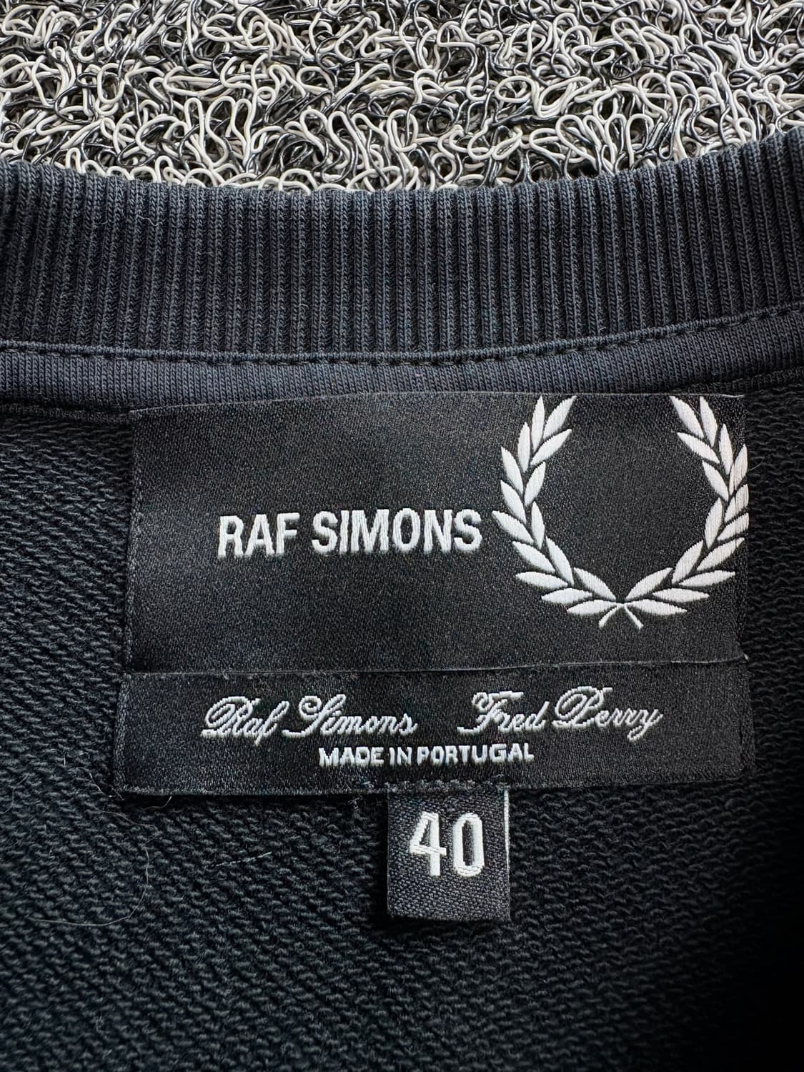 프레디페리 x 라프시몬스 포켓 크루넥 스웻 셔츠 4146 상품이미지4