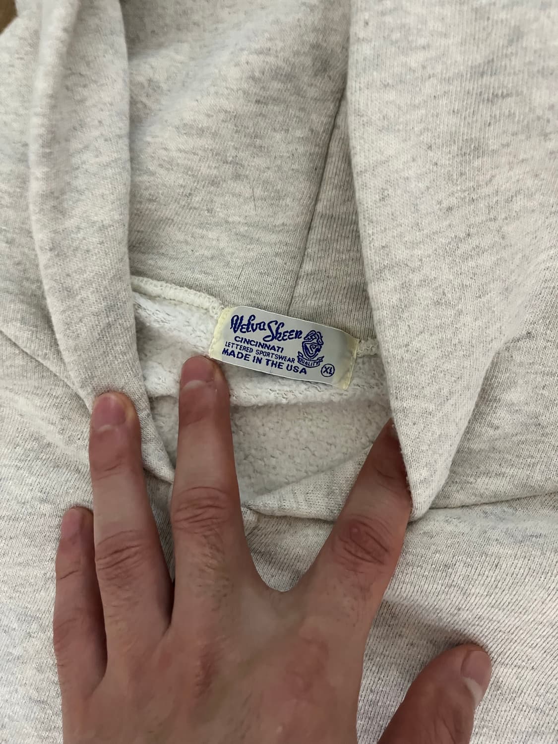 벨바쉰 후드집업 상품이미지2