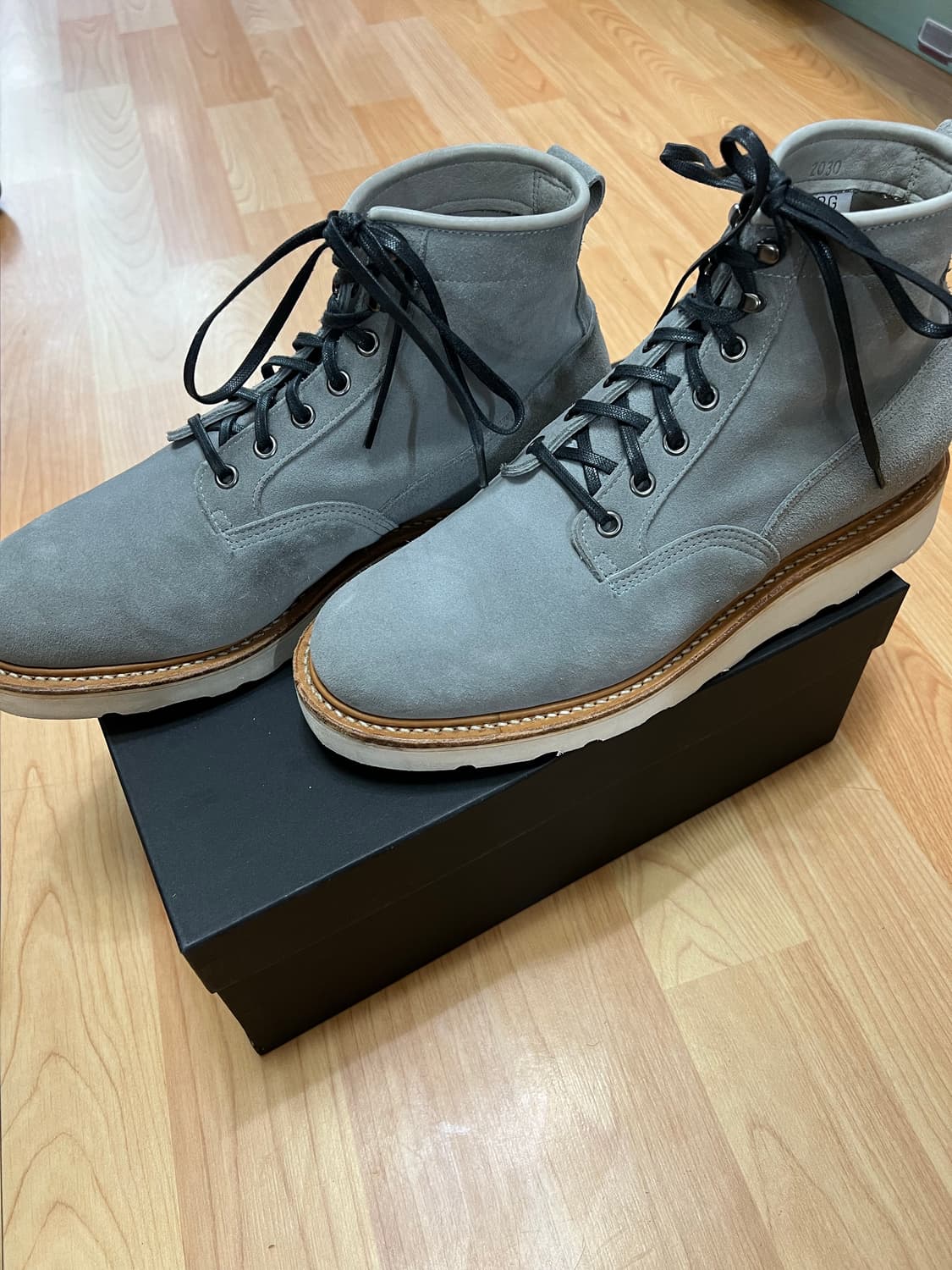 바이버그 스카우트 부츠 그레이 스웨이드 8사이즈  알든 상품이미지2