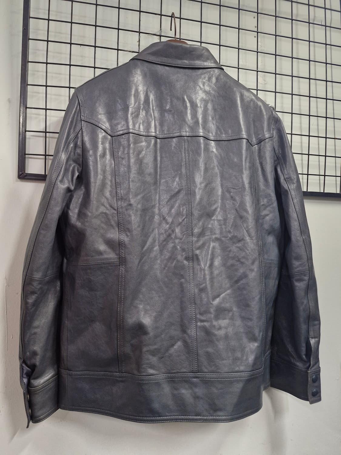 105XL 셀럽샵 에디션 양가죽 자켓 그레이. 상품이미지7