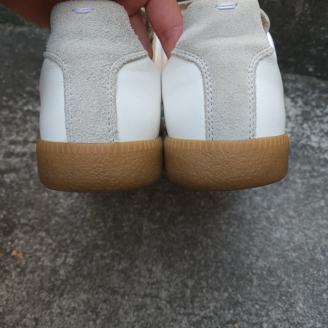 [40] 메종 마르지엘라 카프스킨 레플리카 스니커즈 화이트 상품이미지4