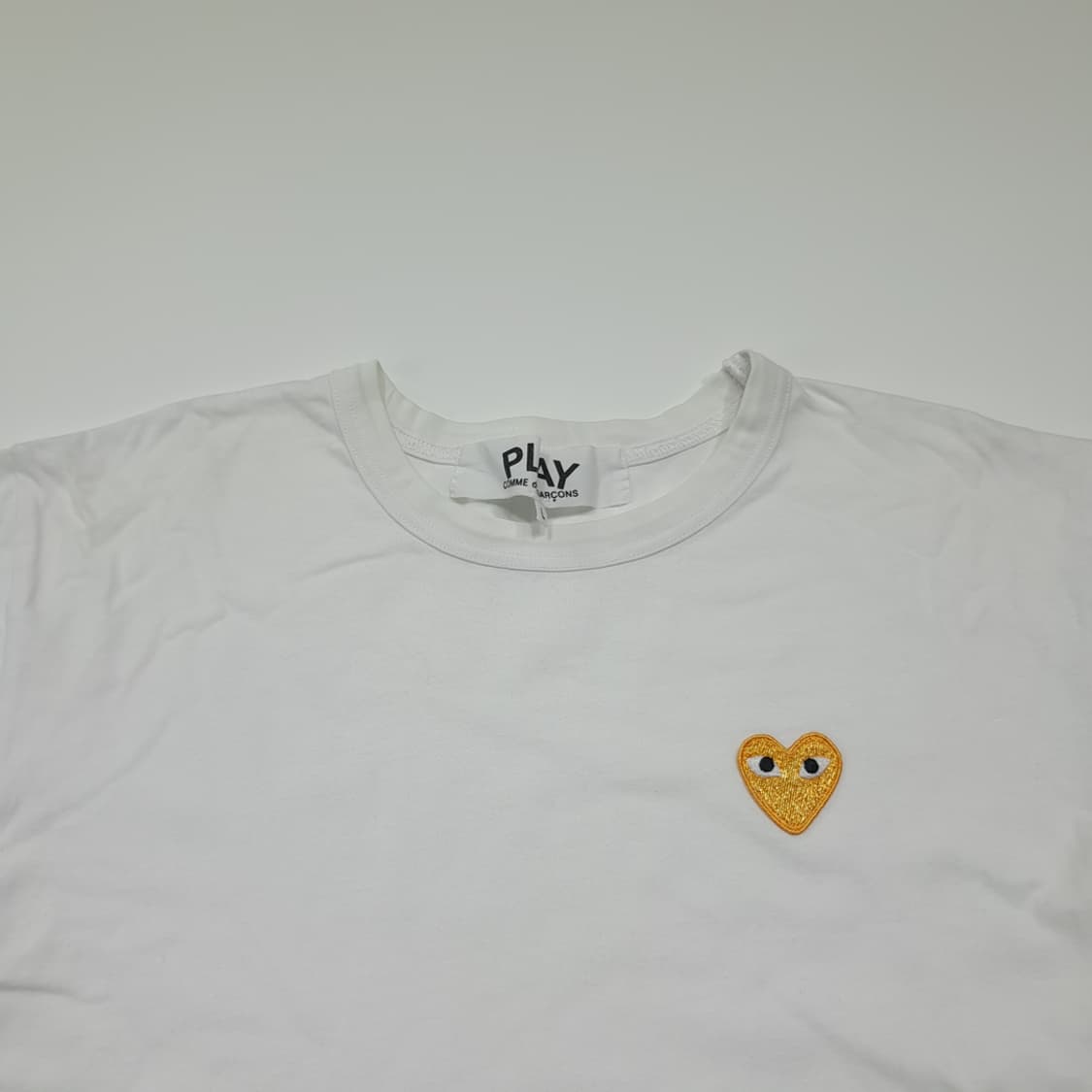 CK115 L 꼼데가르송 일본판 골드하트 화이트 티셔츠 반팔 상품이미지2