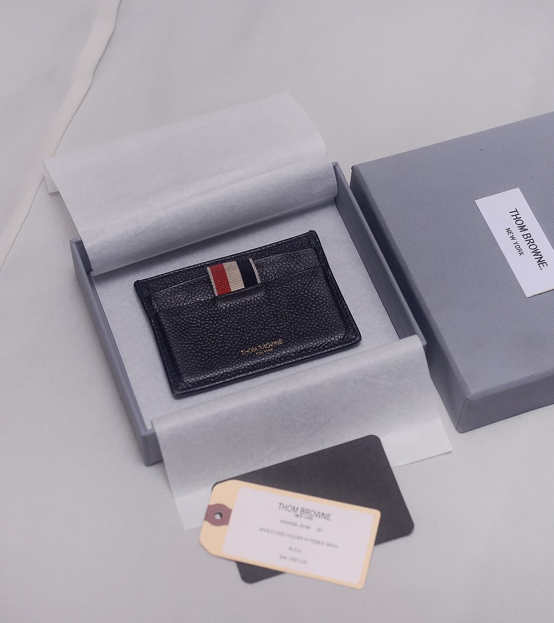 톰브라운 RWB 탭 그레인 페블레더 2cc 카드지갑 상품이미지1