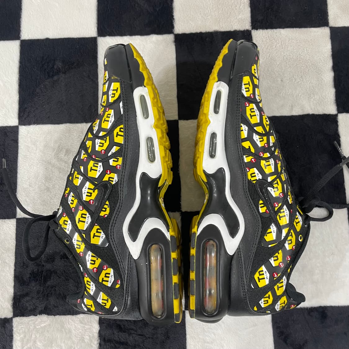 나이키 에어맥스 플러스 QS 올 오버 프린트 275mm 상품이미지5