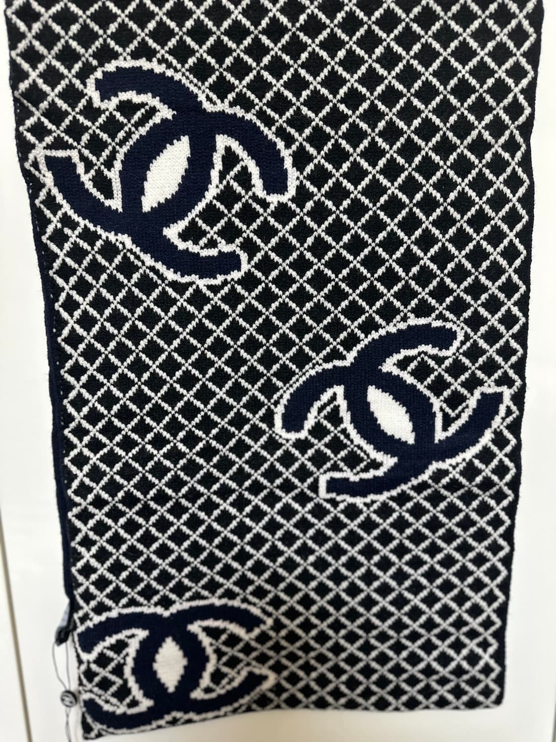 샤넬 로고 네이비 캐시미어머플러 남여공용 상품이미지8