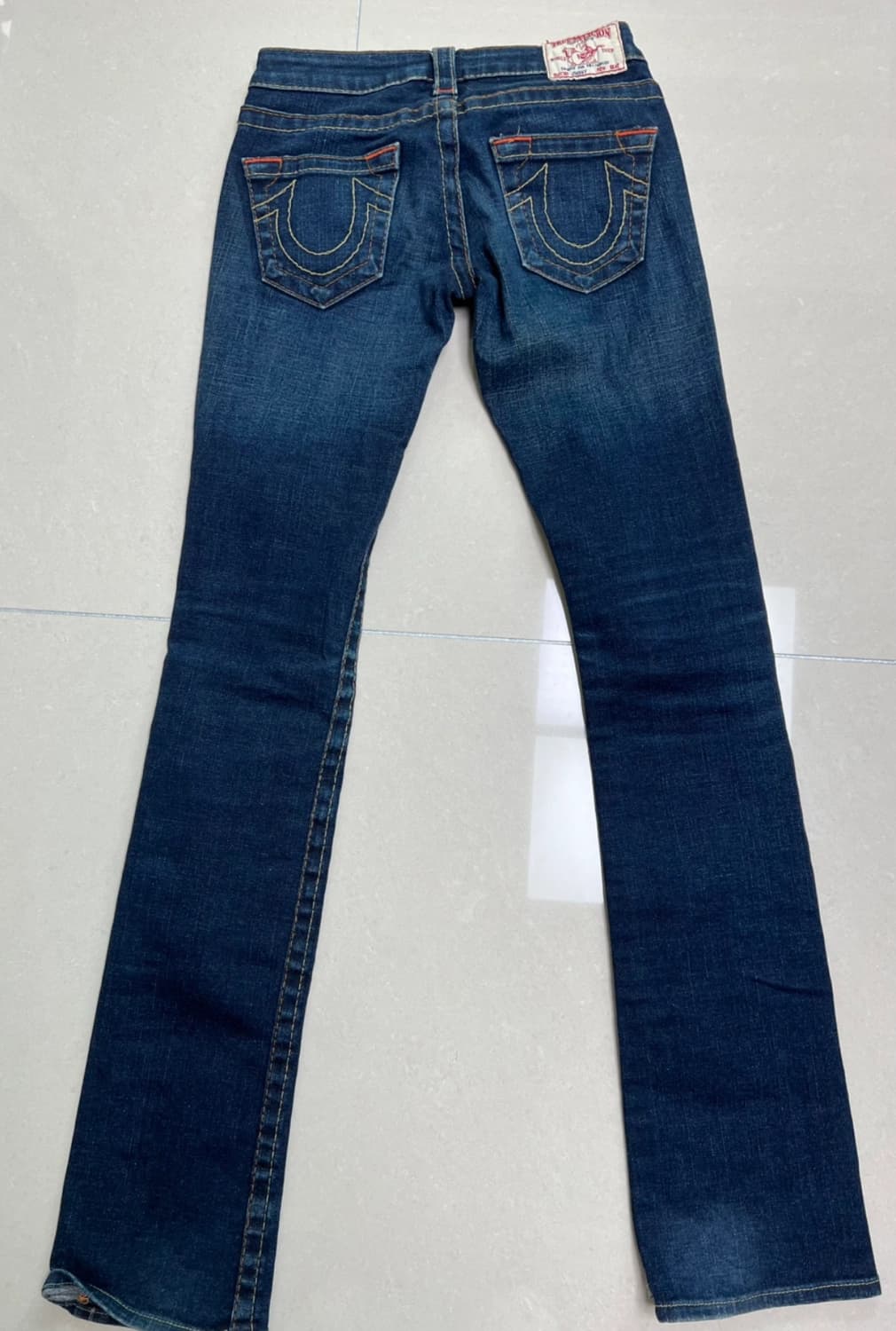 트루릴리젼 데님 세미플레어핏 24size 상품이미지2