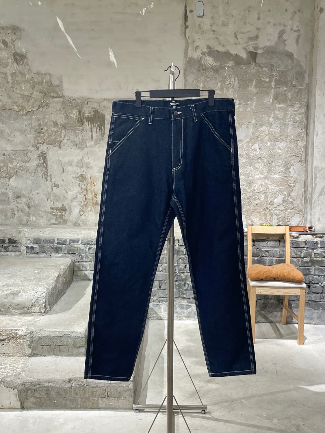 칼하트 wip 진청 penrod 데님 팬츠 상품이미지1