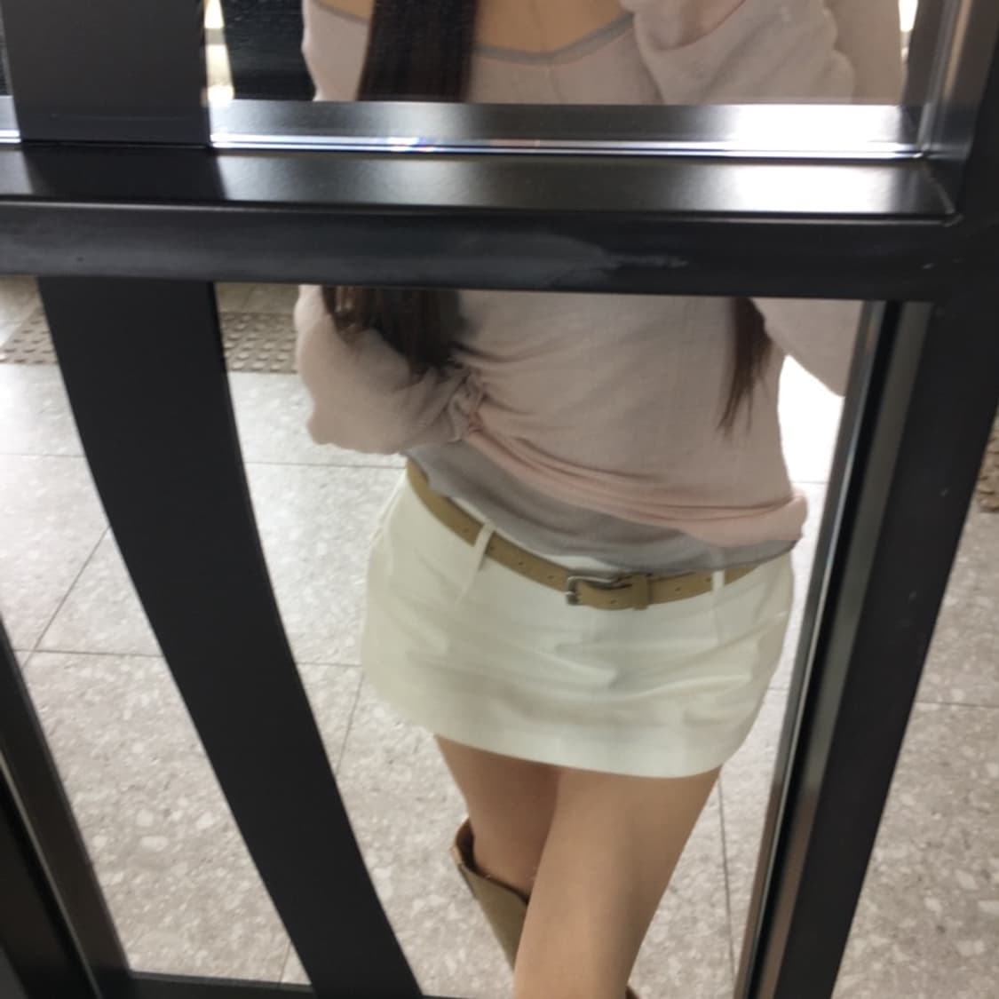 아워캐비넷 엔젤 브이넥 티셔츠 (1번시착)(free) 상품이미지1