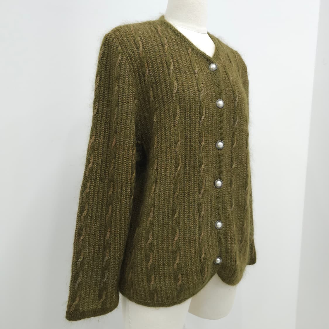 울 헤어리 딥올리브 컬러믹스 진주버튼 가디건 상품이미지2
