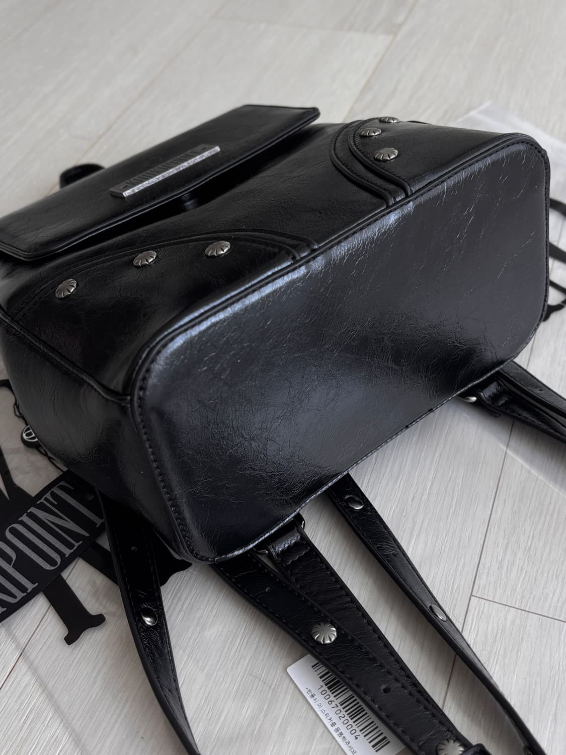 카키포인트 스터드 백팩 상품이미지7