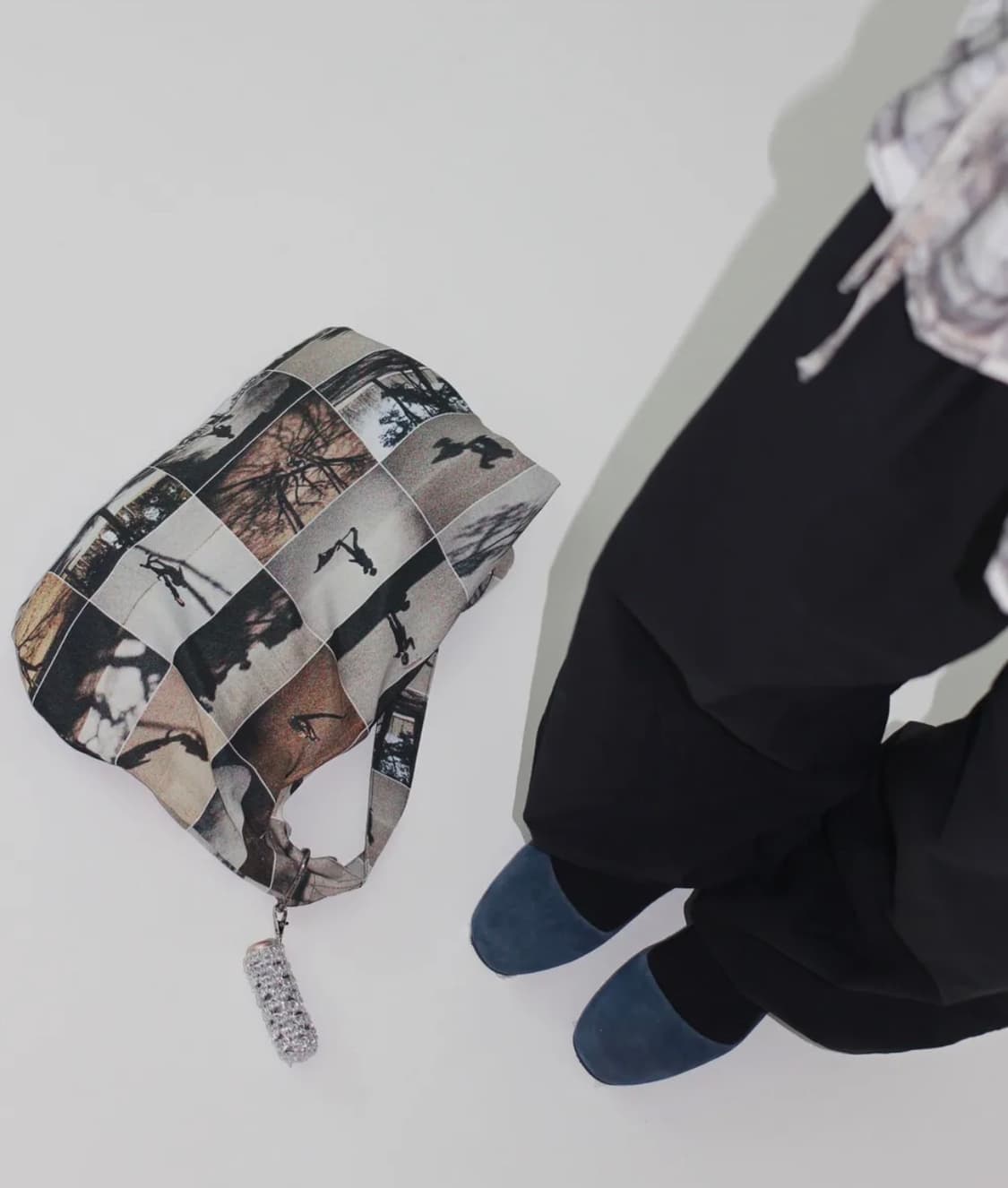 유라이크홈 shadow shoulder bag 에코백 상품이미지1