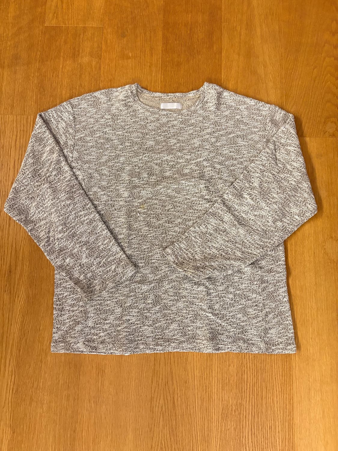 친다운 긴팔 니트 상품이미지1